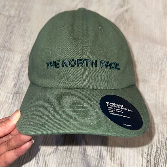 The North Face Accessories - NWT The North Face Cotton Sage Green Adjustable Dad Cap - unisex one size